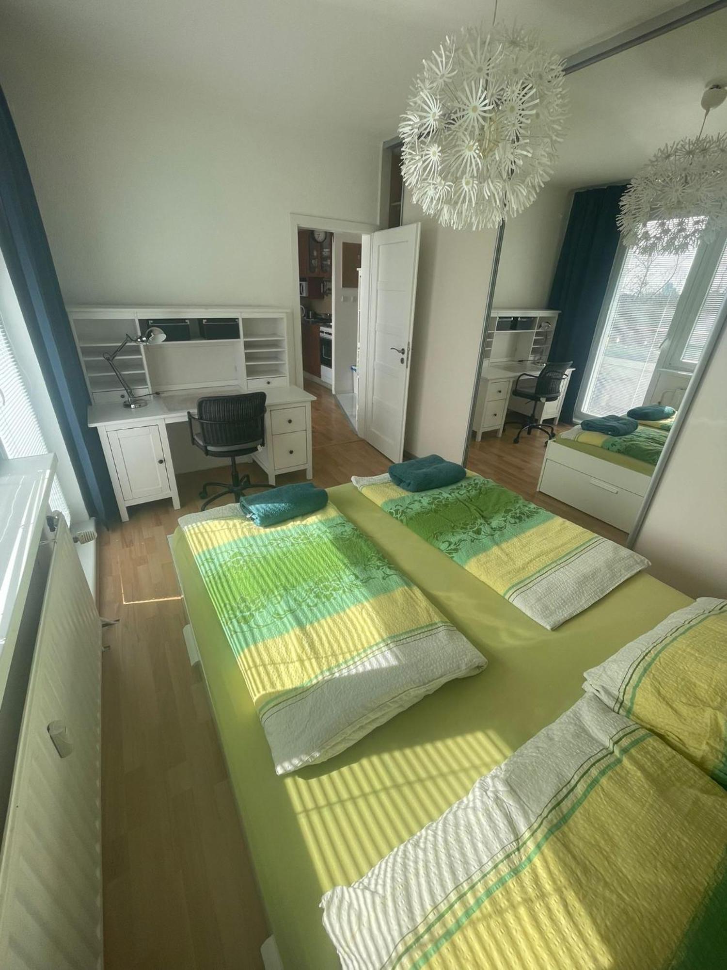 Park View City Center Location Apartment With Balcony Μπρατισλάβα Εξωτερικό φωτογραφία