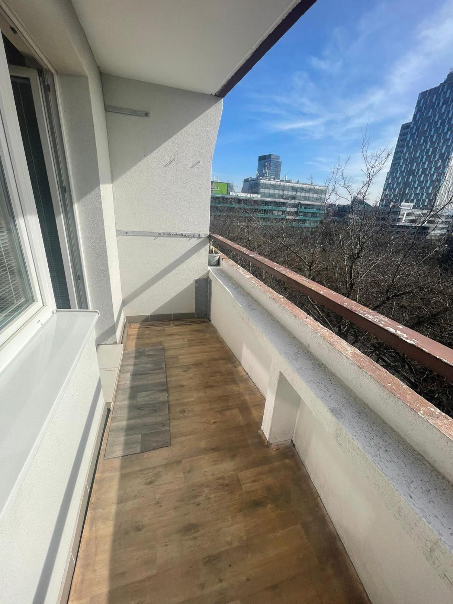 Park View City Center Location Apartment With Balcony Μπρατισλάβα Εξωτερικό φωτογραφία